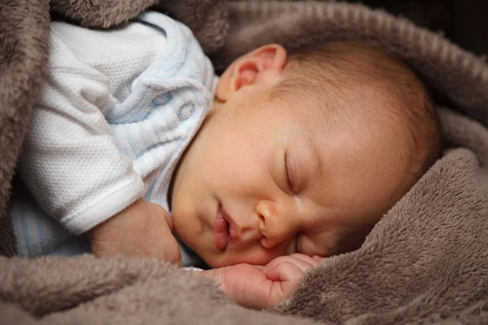 Trẻ sơ sinh bị tiêu chảy - Dấu hiệu nhận biết và cách điều trị kịp thời