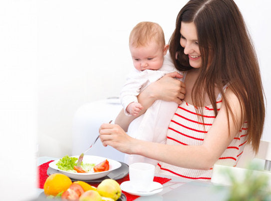 Vì sao trẻ sơ sinh bú mẹ bị tiêu chảy và cần làm gì để khắc phục?