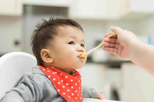 Trẻ biếng ăn kéo dài: Nguyên nhân & Giải pháp giúp ba mẹ giải quyết nỗi lo