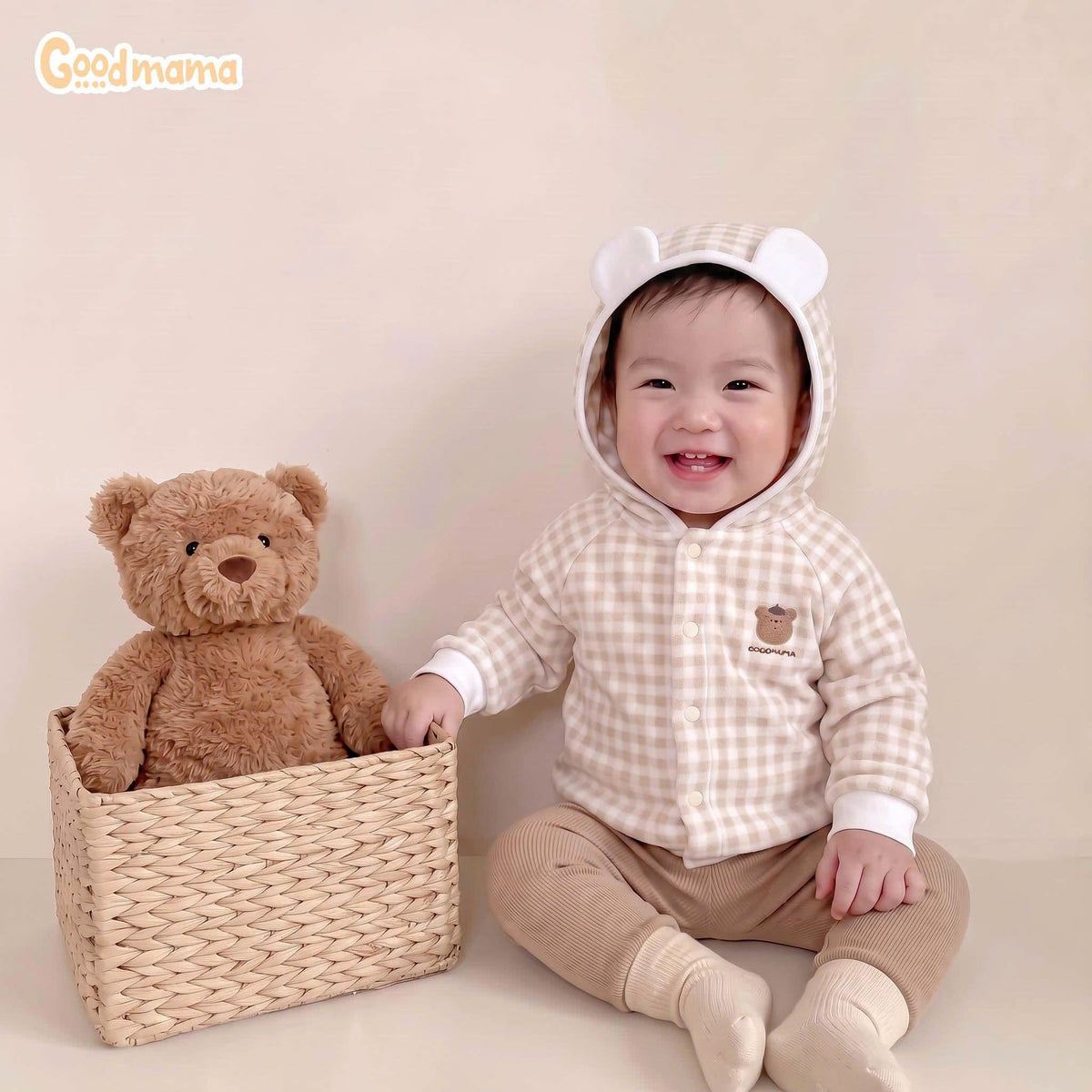 Áo Khoác Nỉ Caro Sơ Sinh Goodmama – Mềm Mại, Ấm Áp Cho Bé Trong Những Ngày Se Lạnh